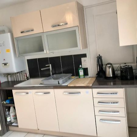 Agréable maison proche Gare avec parking gratuit Le Mans Esterno foto
