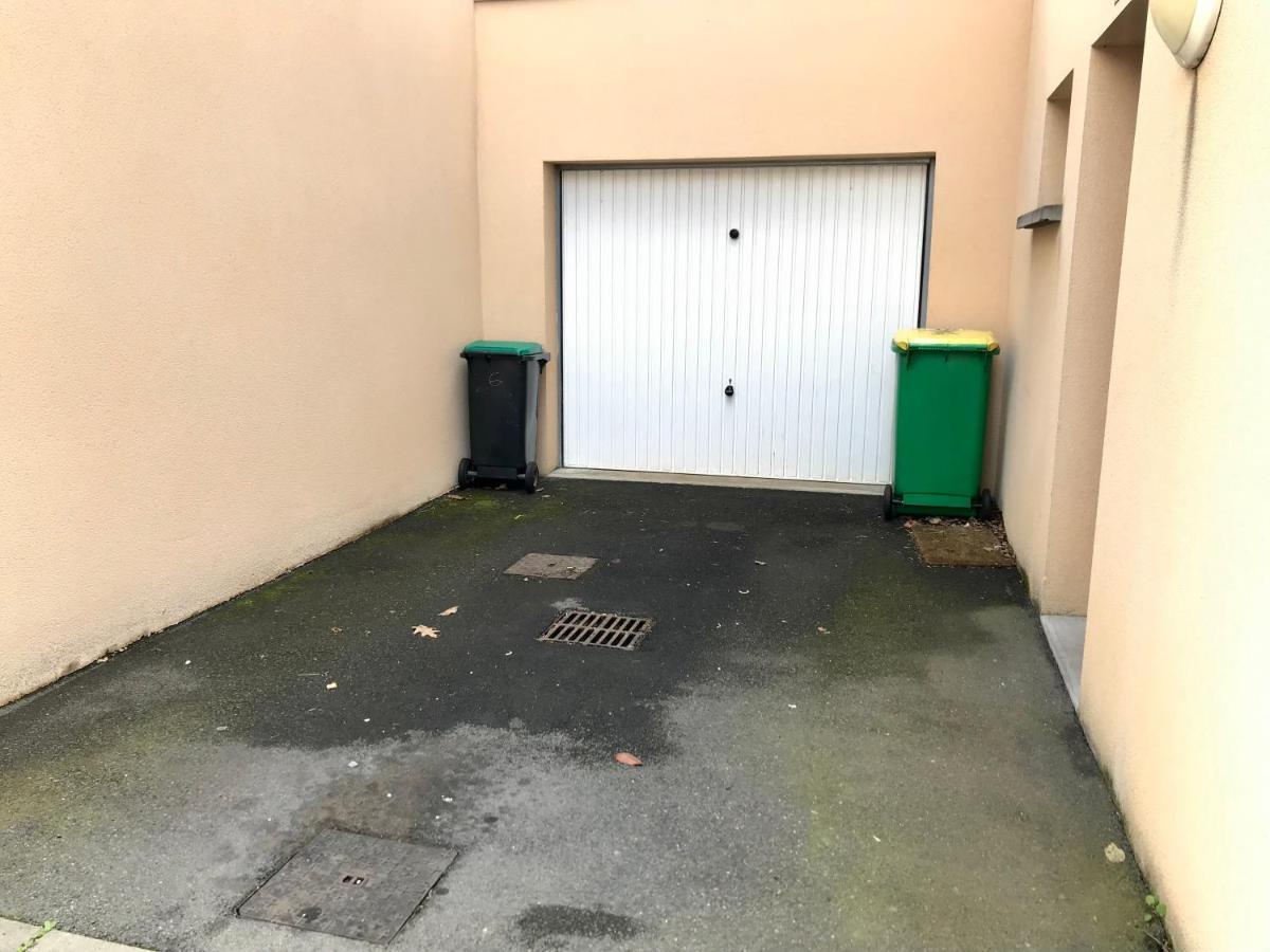 Agréable maison proche Gare avec parking gratuit Le Mans Esterno foto